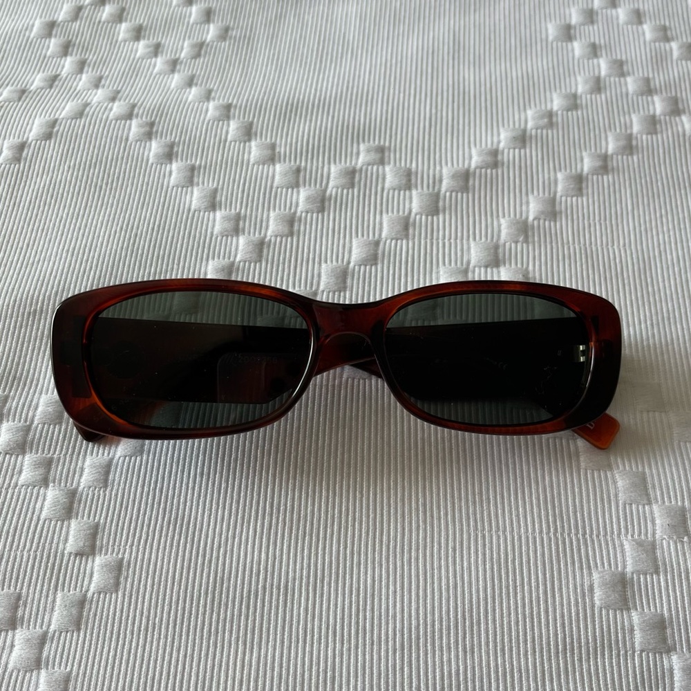 Les Specs Unreal Sunglasses